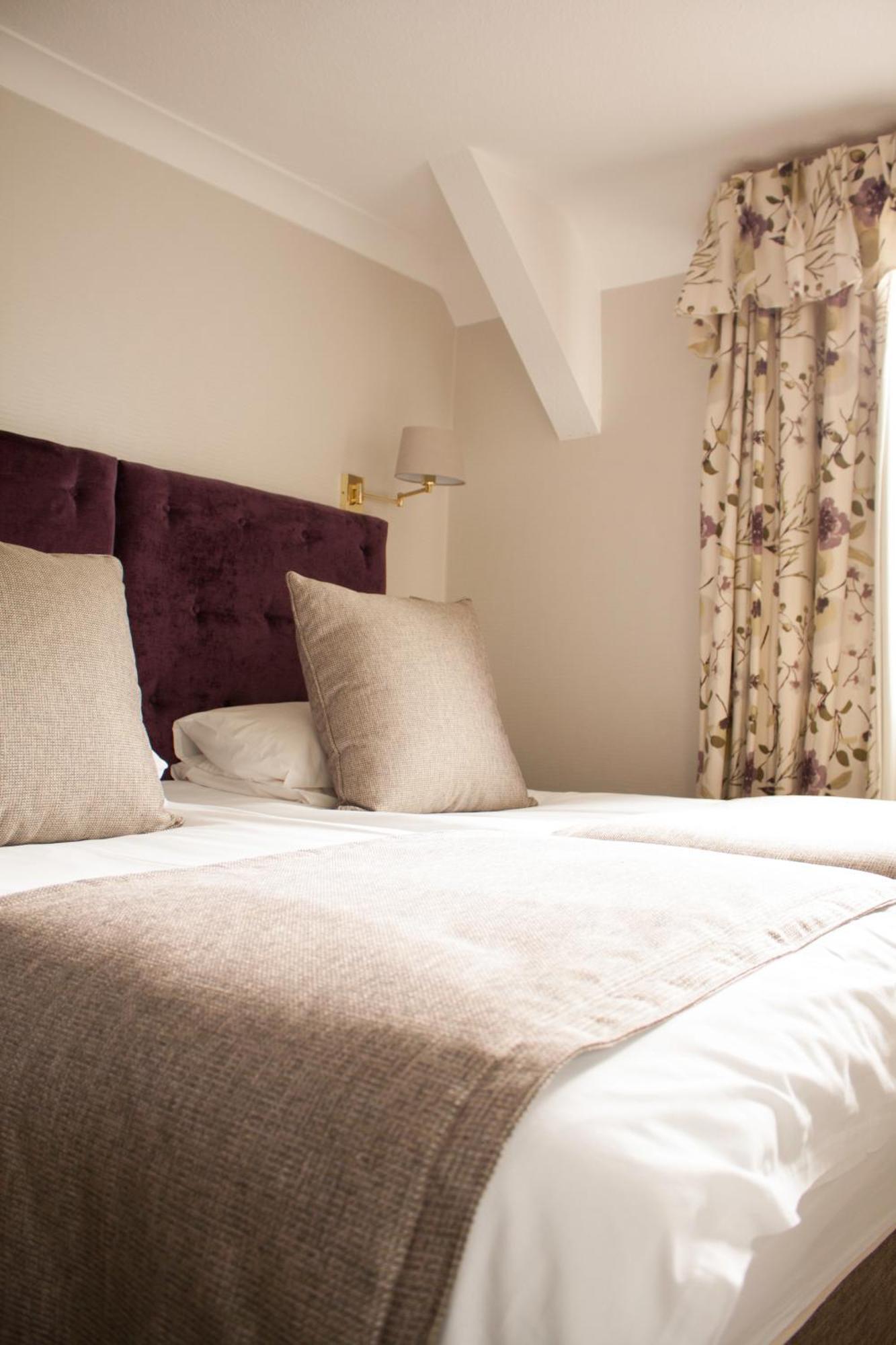 Ascot House Otel Harrogate Dış mekan fotoğraf